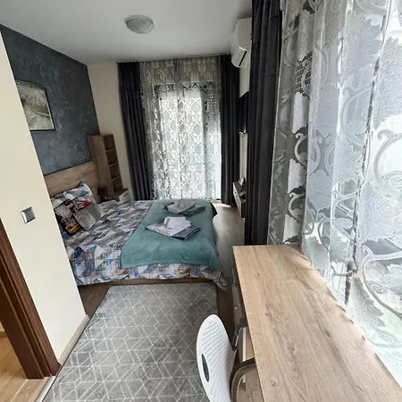Sea Family House In Sarafovo Burgas, With Garden